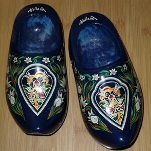 Artisan Blue Floral Mules